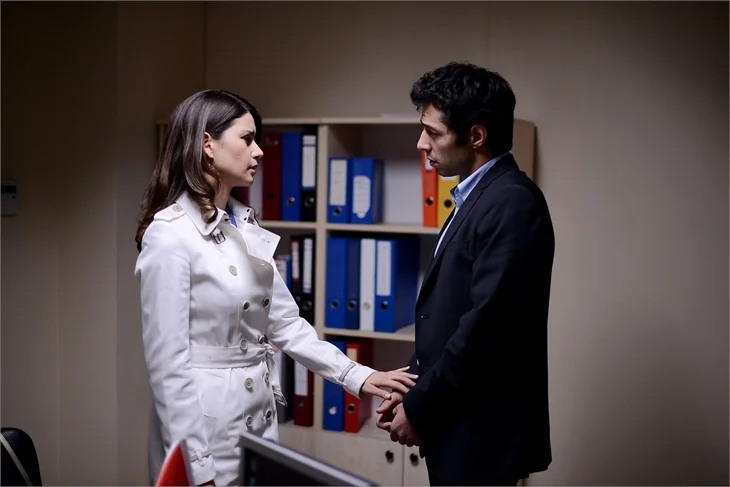 Beren Saat rolüne nasıl hazırlandı?
