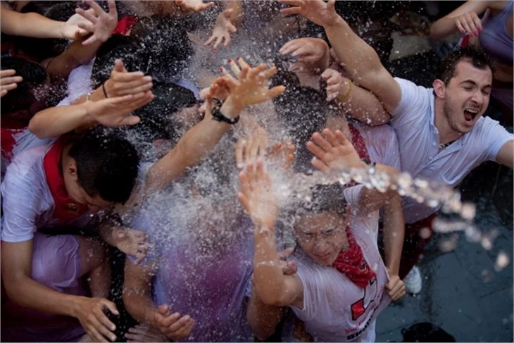 Çılgın festival böyle başladı