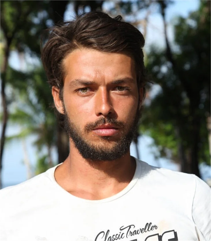 Hilmi Cem'in idolü kim?