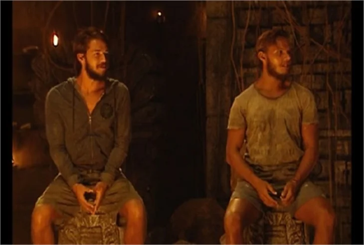 Murat ve Hilmi Cem aynı kıza aşık olursa..
