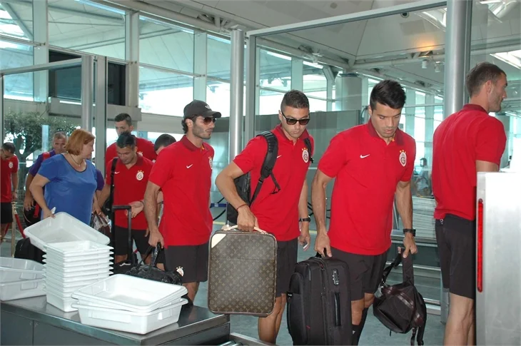 Galatasaray İngiltere'ye gitti