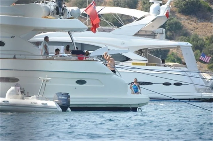 Demirören Ailesi Bodrum'da tatil yapıyor