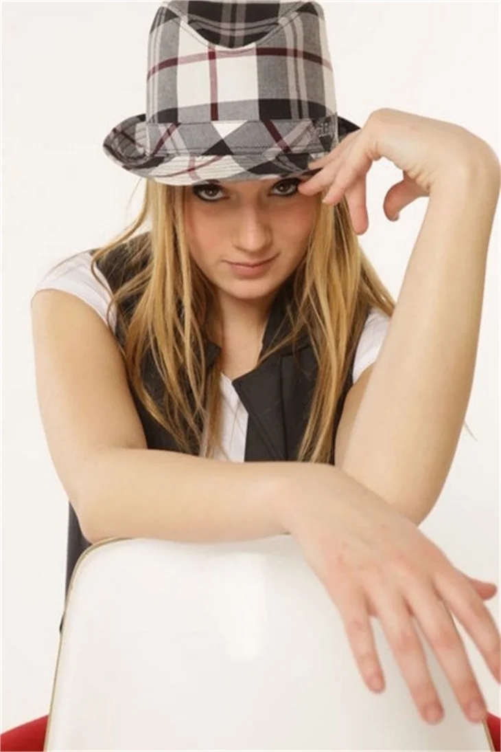 Gizem Karaca umudu sinemada buldu!