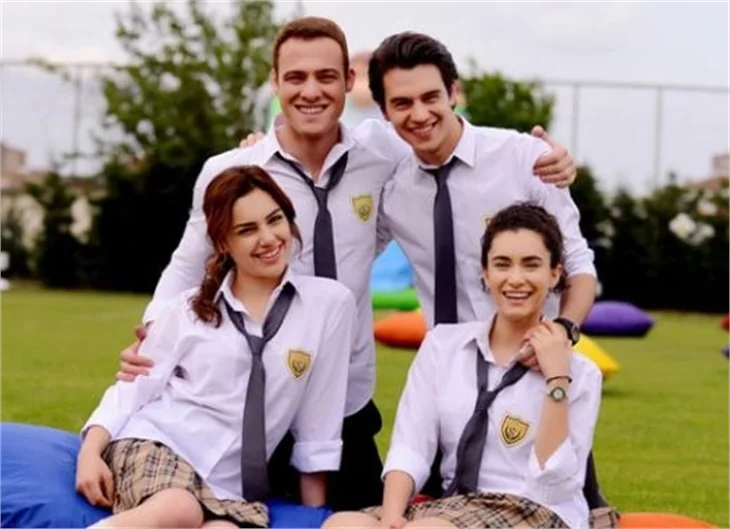 Güneşi Beklerken'in genç oyuncuları!