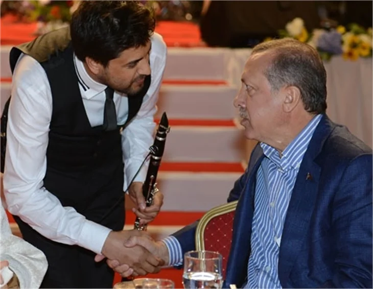 Şafak Sezer, Başbakan'dan özür dileyince..