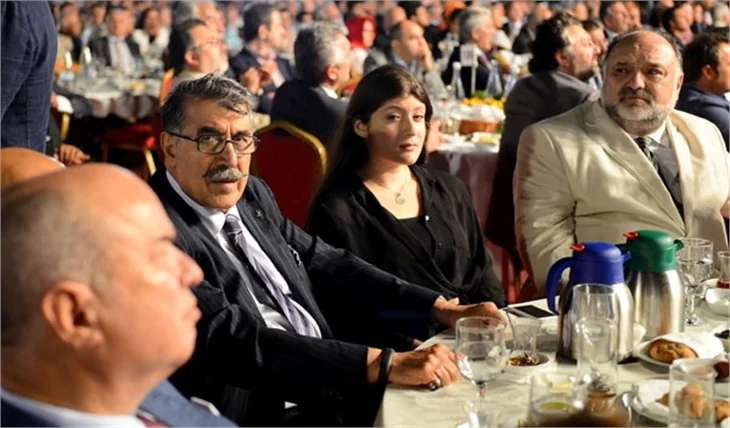 Şafak Sezer, Başbakan'dan özür dileyince..
