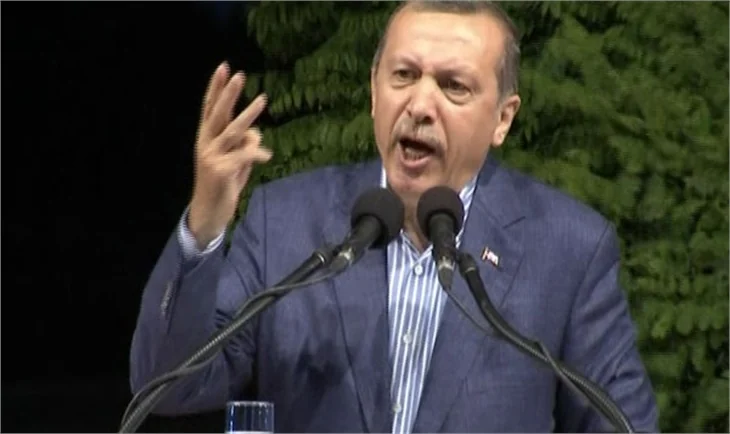 Şafak Sezer, Başbakan'dan özür dileyince..