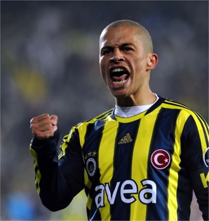 Alex, Aziz Yıldırım ve Aykut Kocaman ile yaşadıklarını anlattı