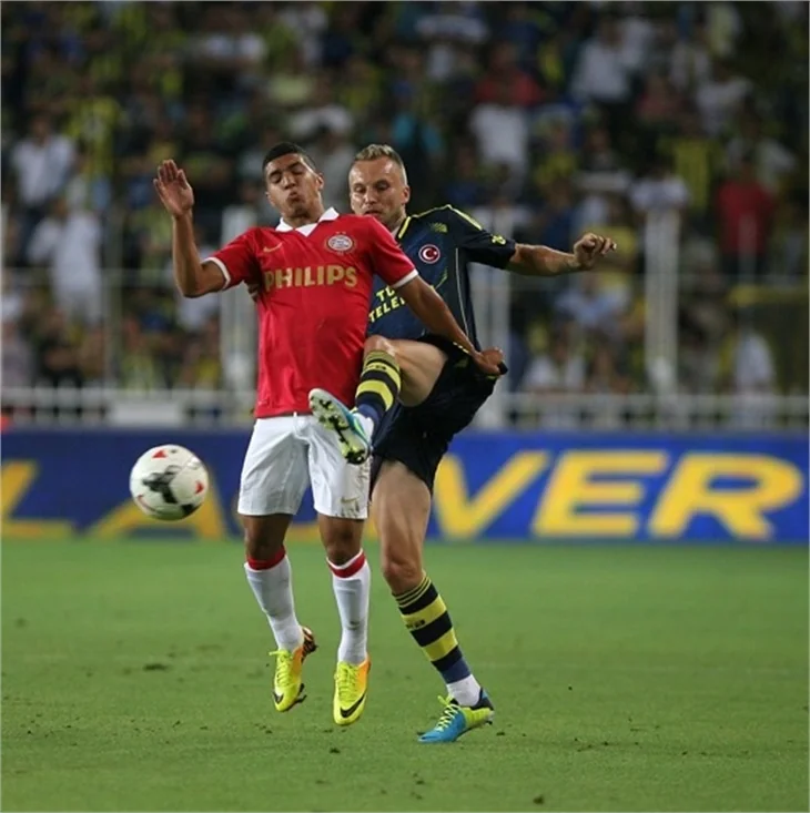 İşte Fener'in yeni forması