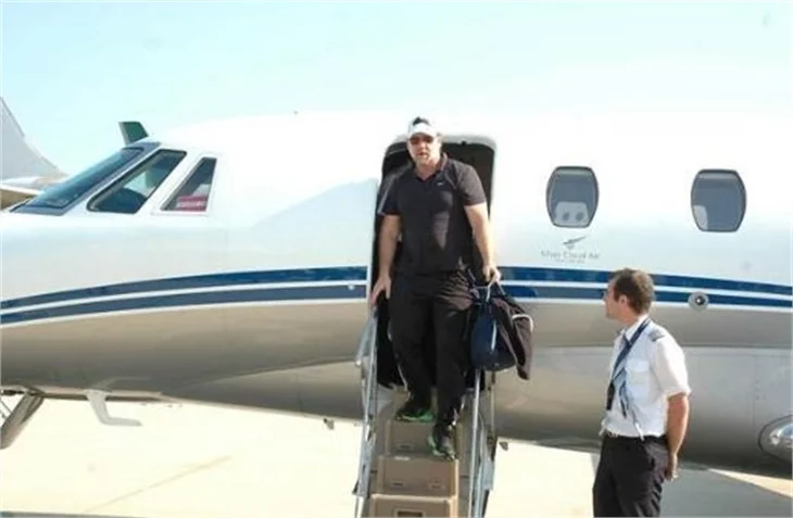 Russell Crowe İstanbul'a ayak bastı!