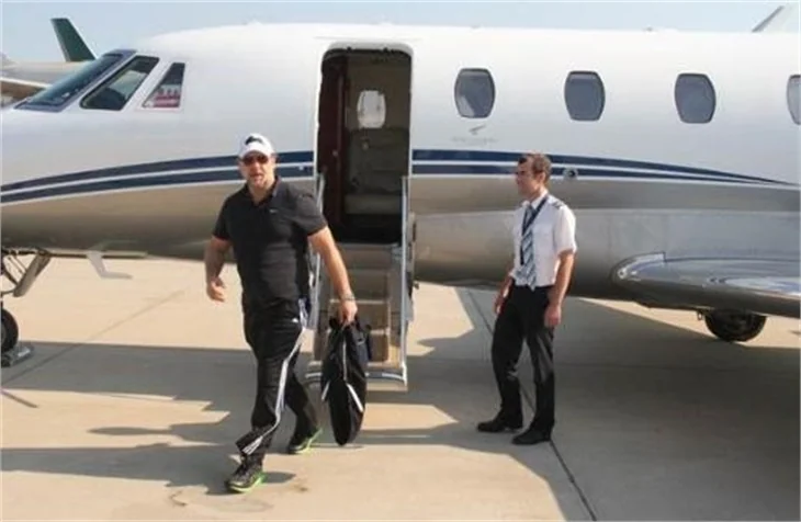 Russell Crowe İstanbul'a ayak bastı!