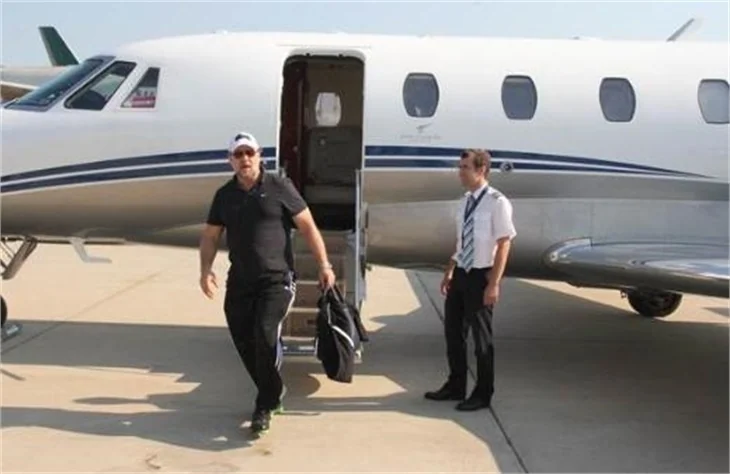 Russell Crowe İstanbul'a ayak bastı!