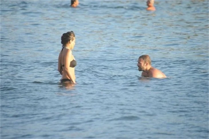 Yalan Dünya'nın Açılay'ı da sezonu açtı!