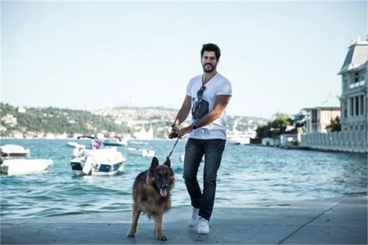 Burak Özçivit: Meryem Uzerli'nin geri döneceğini sanmam!