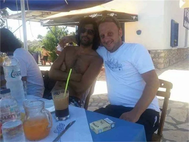 Engin Akyürek ve Farah Zeynep'ten aşkı hatırlatmanın hikayesi!