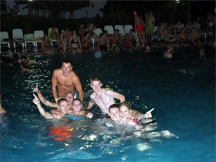 Marmaris'te ıslak parti!