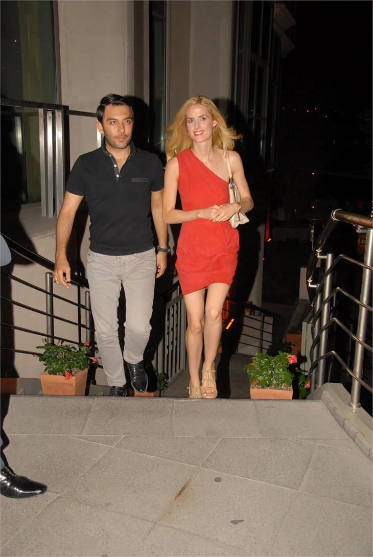 Wilma Elles ve Kerem Göğüş düşman çatlattı!