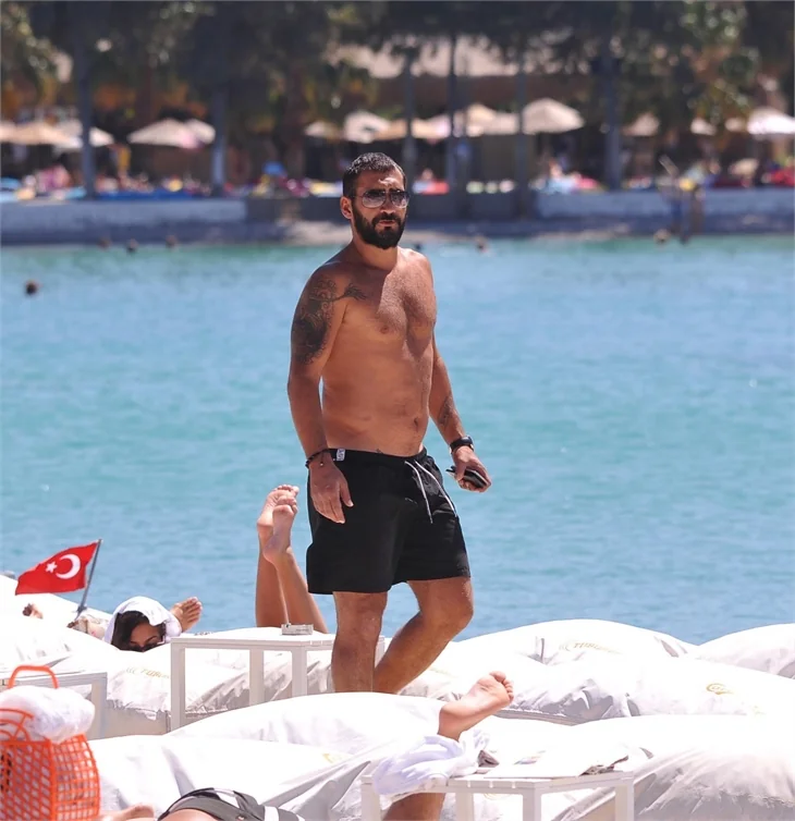 Ümit Karan sakallarını neden kesemiyor?