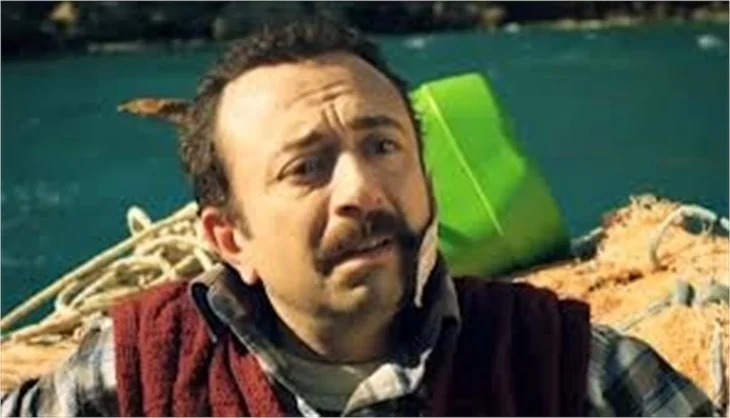 Ünlü oyuncu ölümden döndü!