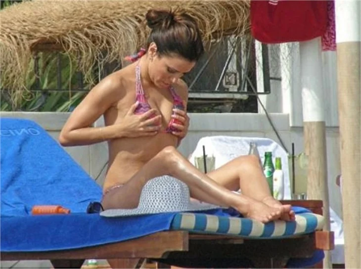 İnce görüneceğim diye 'ne çektin be Eva Longoria'!