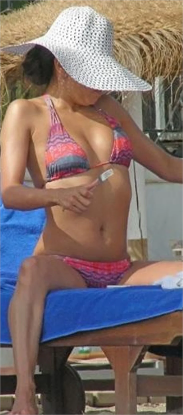 İnce görüneceğim diye 'ne çektin be Eva Longoria'!