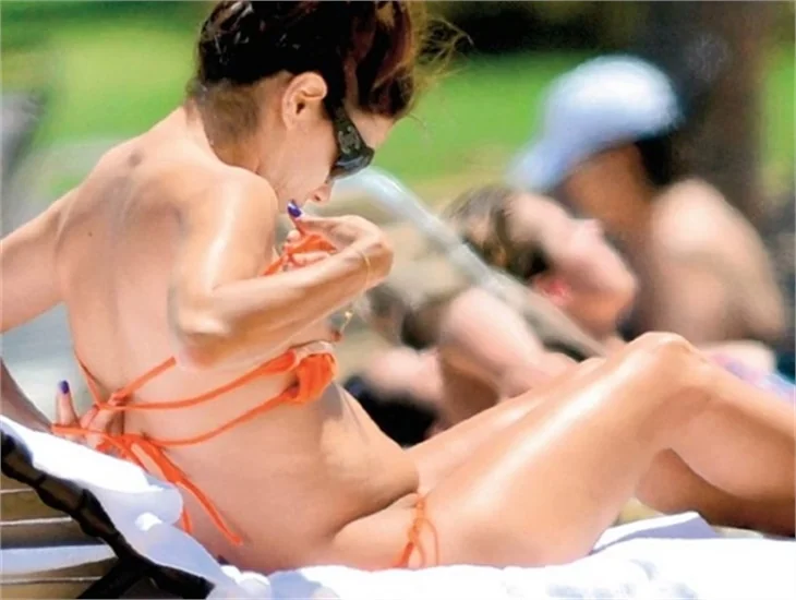 İnce görüneceğim diye 'ne çektin be Eva Longoria'!