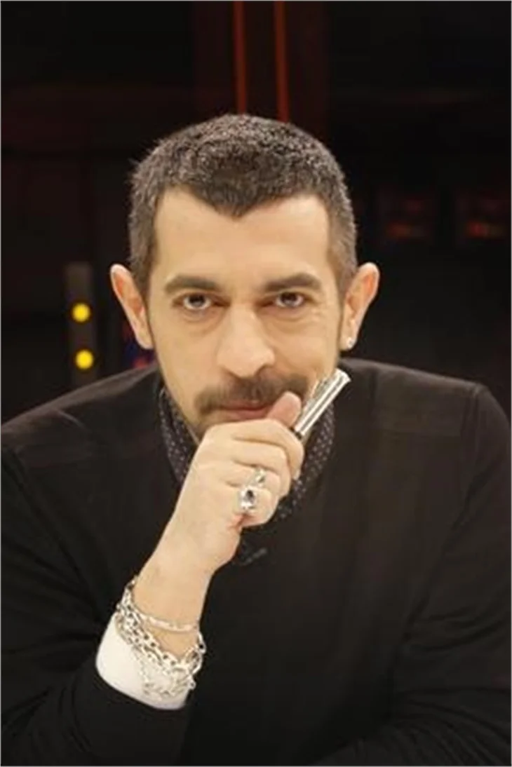Okan Bayülgen: Çocukluğumdan beri psikiyatriste gidiyorum!