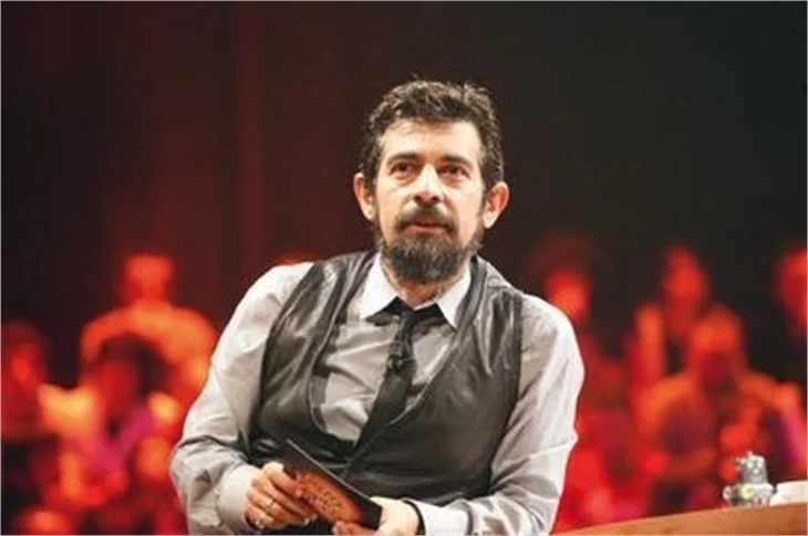 Okan Bayülgen: Çocukluğumdan beri psikiyatriste gidiyorum!