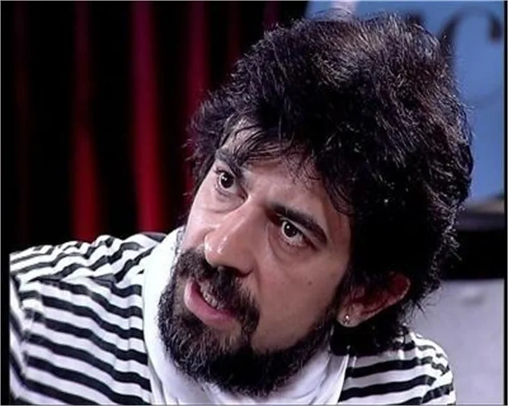 Okan Bayülgen: Çocukluğumdan beri psikiyatriste gidiyorum!