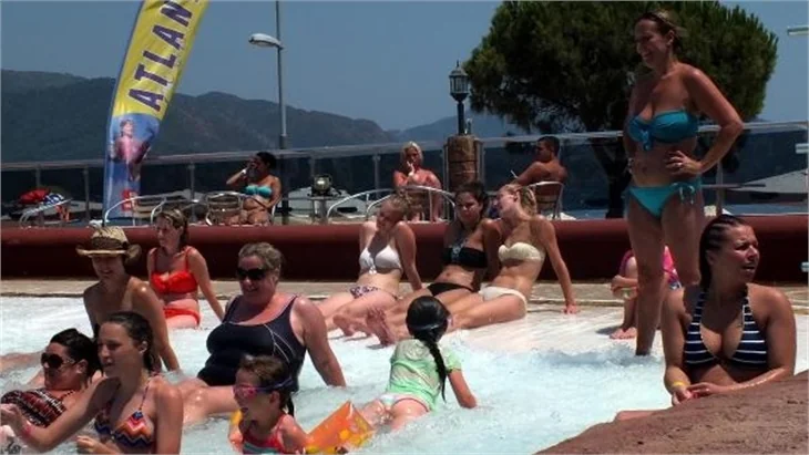 Ege ve Akdeniz yanıyor! Marmaris 47 derece