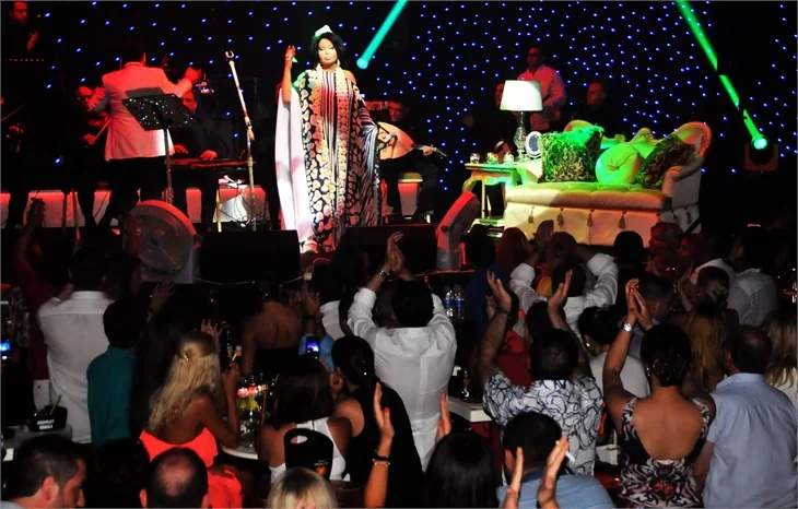 Bülent Ersoy'dan Ajda Pekkan'a sert tepki!