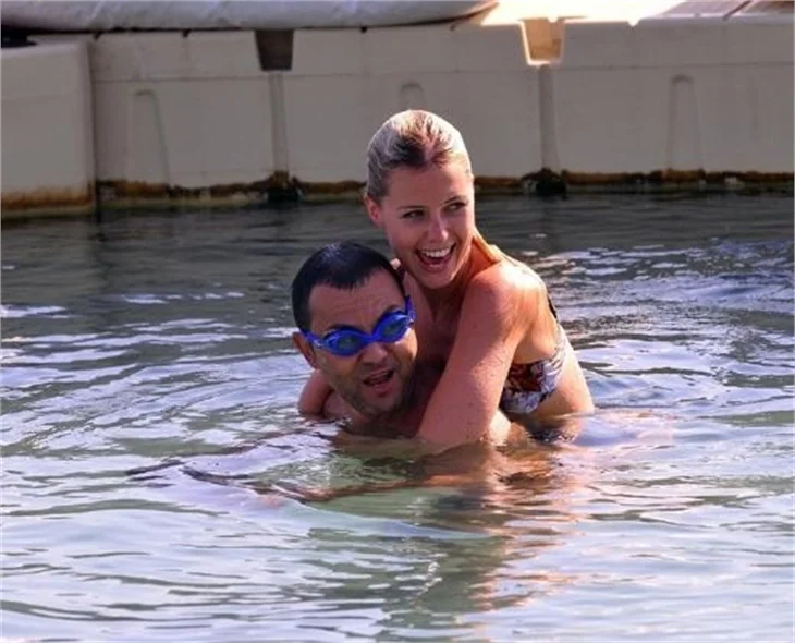 Chloe, Serdar Ortaç'ı 20 bin TL'den etti!
