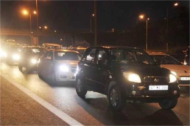 Dönüşe geçtiler ama dönemiyorlar