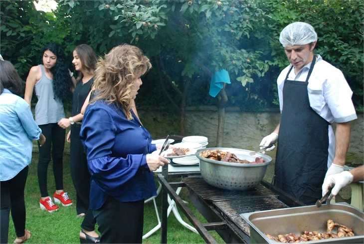 Beni Böyle Sev'de mangal keyfi!