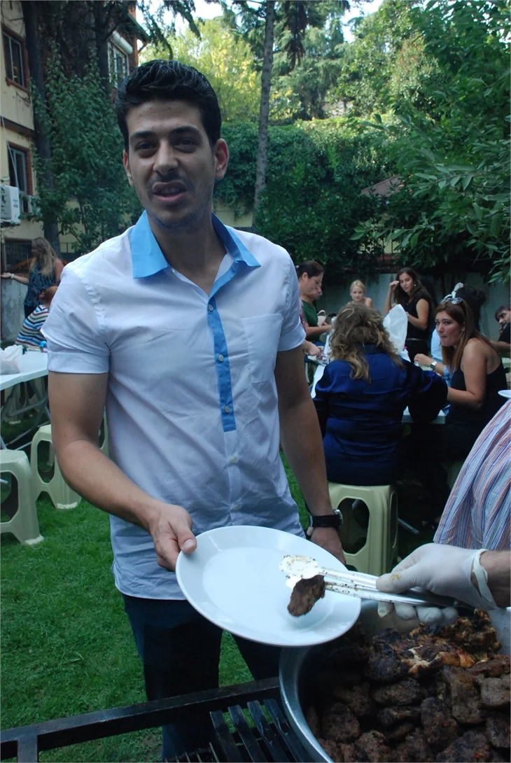 Beni Böyle Sev'de mangal keyfi!
