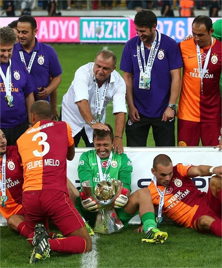 Kupa Galatasaray'ın, madalya Fenerbahçe'nin!