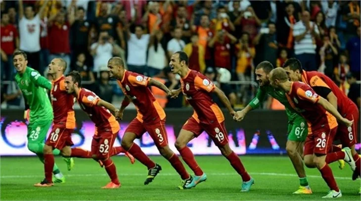 Kupa Galatasaray'ın, madalya Fenerbahçe'nin!