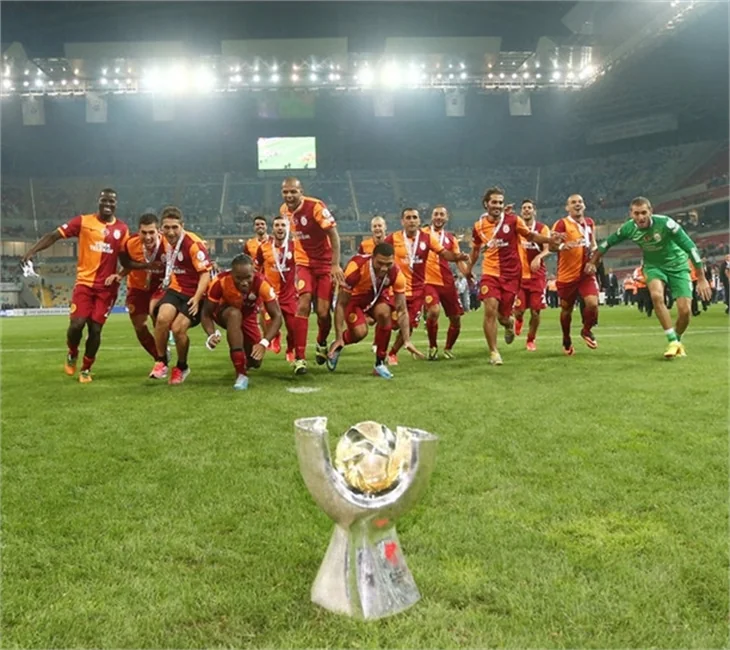 Kupa Galatasaray'ın, madalya Fenerbahçe'nin!