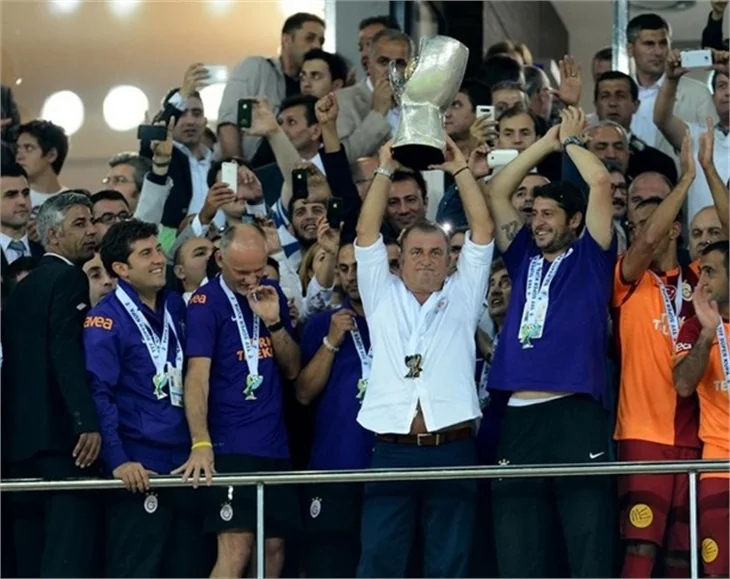 Kupa Galatasaray'ın, madalya Fenerbahçe'nin!