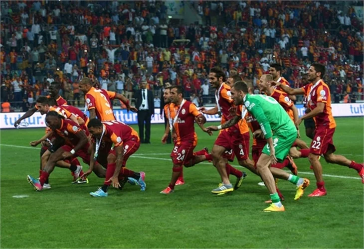 Kupa Galatasaray'ın, madalya Fenerbahçe'nin!