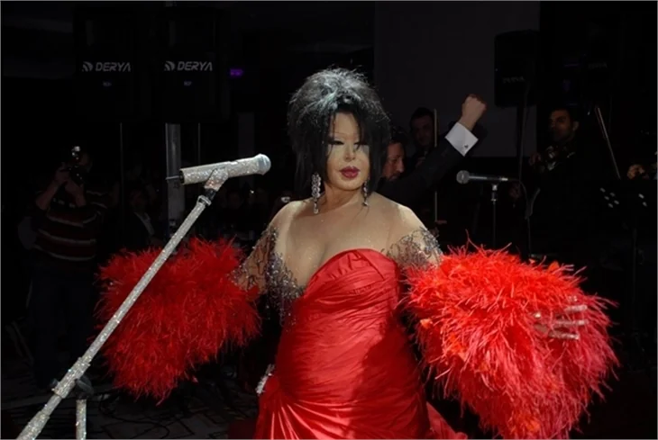 Ajda Pekkan'dan Bülent Ersoy'a cevap gecikmedi!
