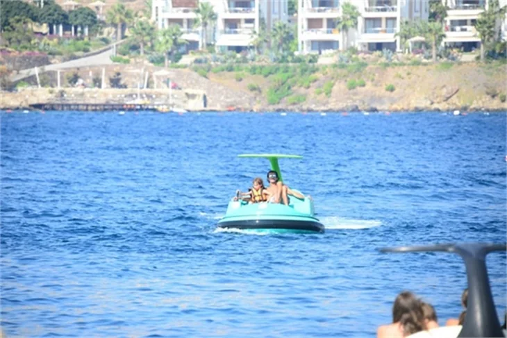 Bütün kızlar Bodrum'da toplandı!
