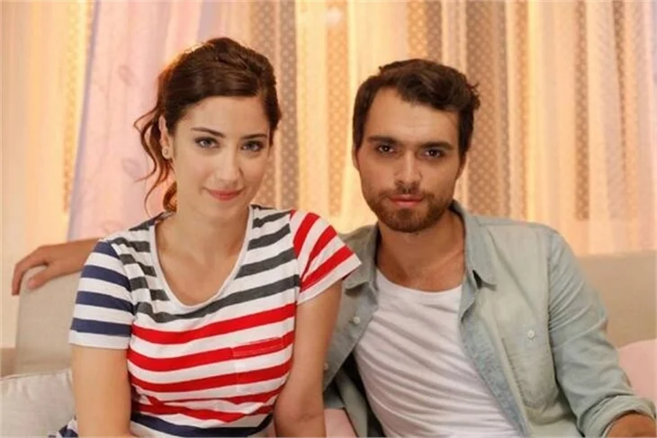 İşte Hazal Kaya'lı A.Ş.K dizisinin ilk fotoğrafları!