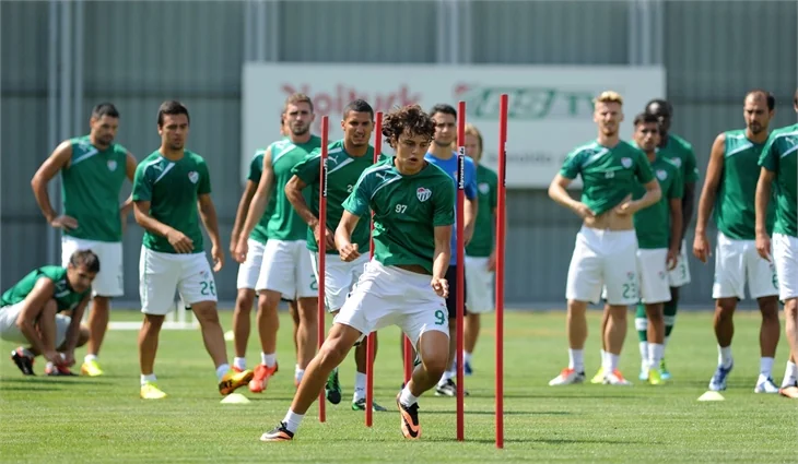Daum, Semih ve Kazım'ı istiyor