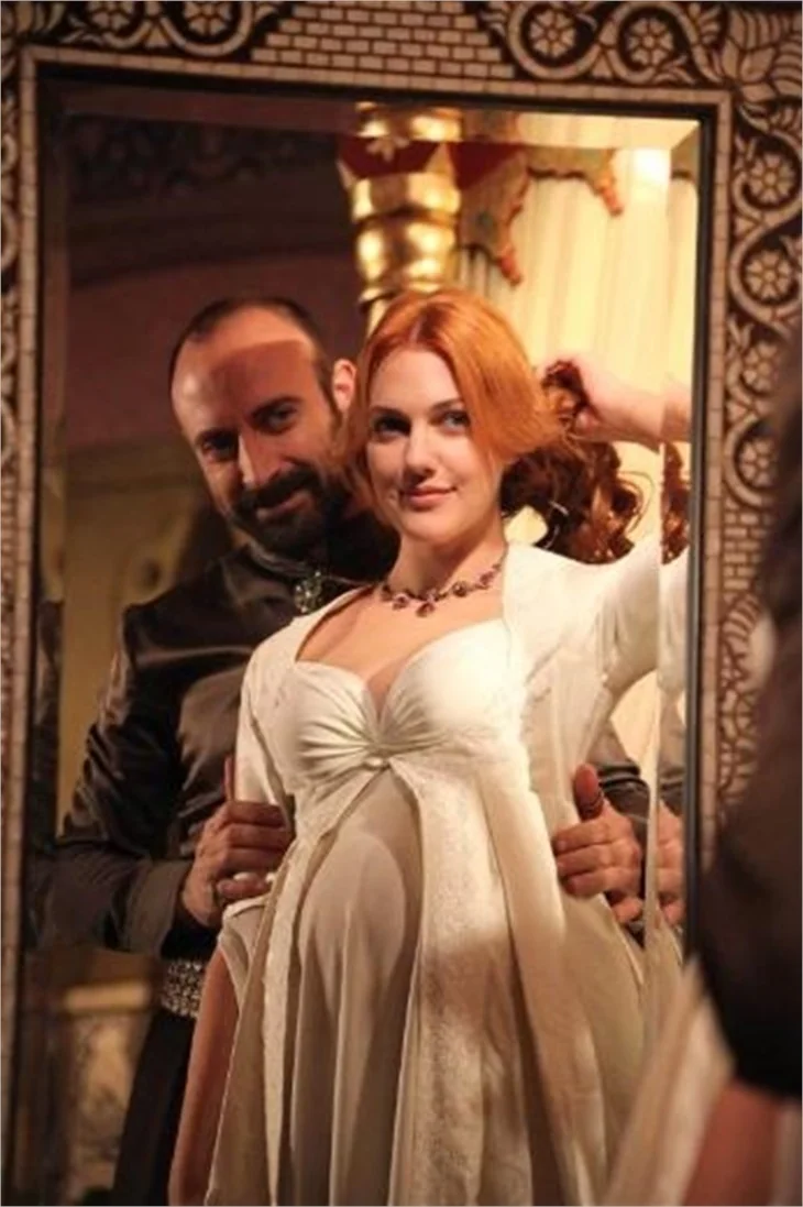 Halit Ergenç: Meryem'e hamilelik çok yakışacak!