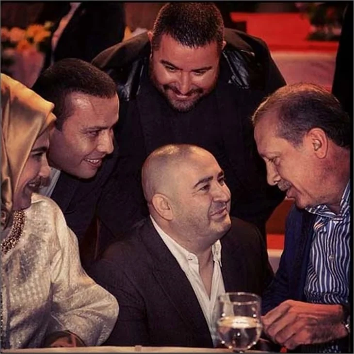 Şafak Sezer ablası için ne dedi?
