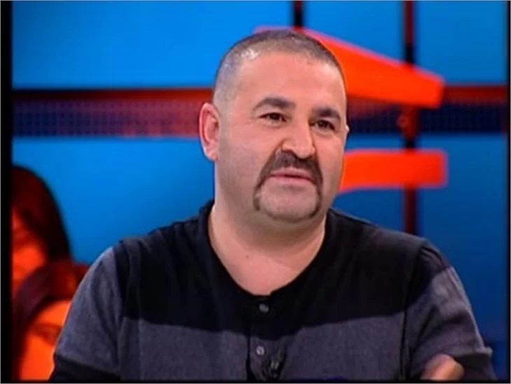 Şafak Sezer ablası için ne dedi?