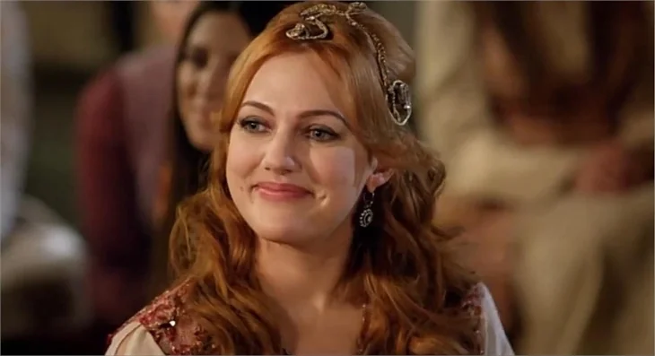 Meryem Uzerli: Ben bir adam sevdim o adam aslında yoktu!