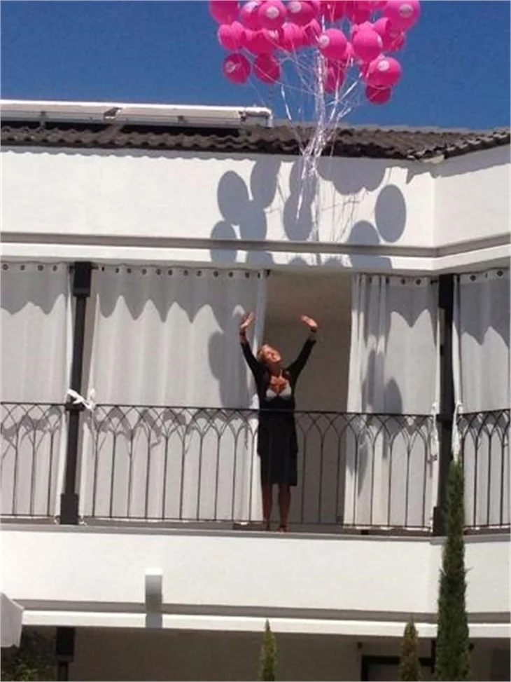 Bade İşçil Sualp'in Cunda Adası keyfi!