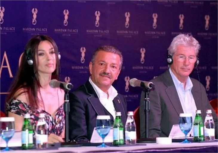 Bellucci kocasını Azeri işadamı için mi terketti